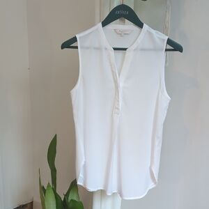 Pale Sky White Sleeveless V-Notch Camisole